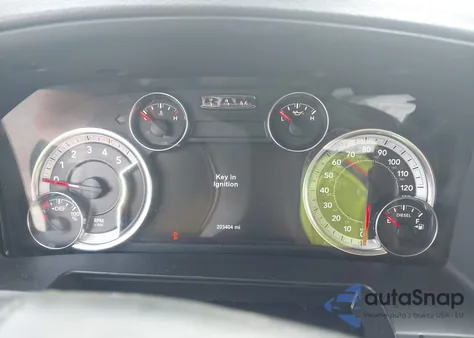 2018 Ram 2500 Laramie 4X4 6'4 Box from USA, damaged, VIN 3C6UR5NL7JG190522